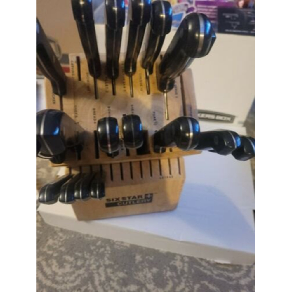 Ronco Six Star Cutlery 30 Slot Block and 19 Knives